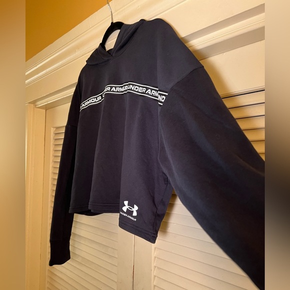 Under Armour Rival Logo Cropped Pullover Hoodie, size medium - Picture 9 of 11